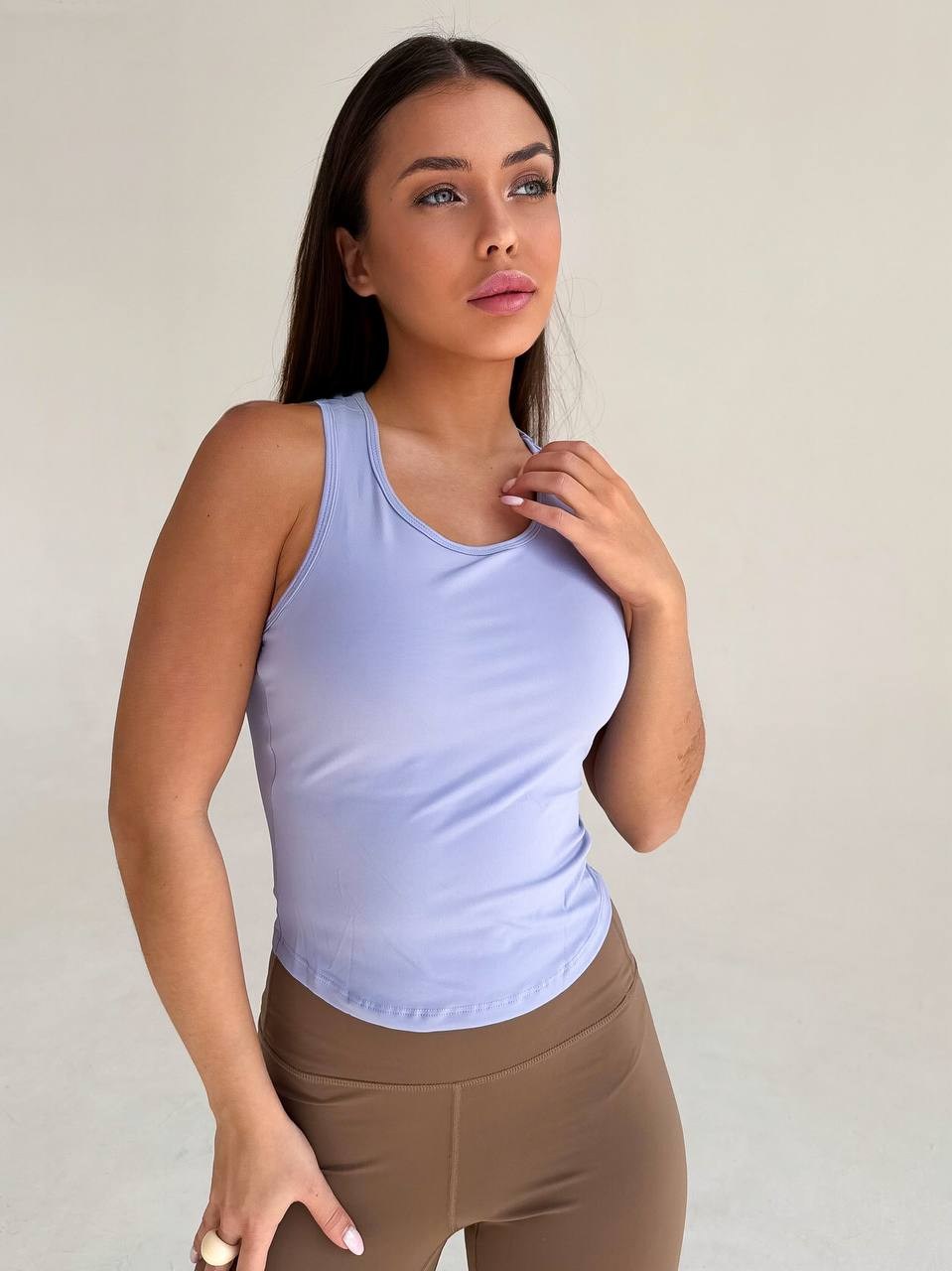 женская майка,женские спортивные топы,спортивные топы,одежда для спорта,майка с топом для фитнеса