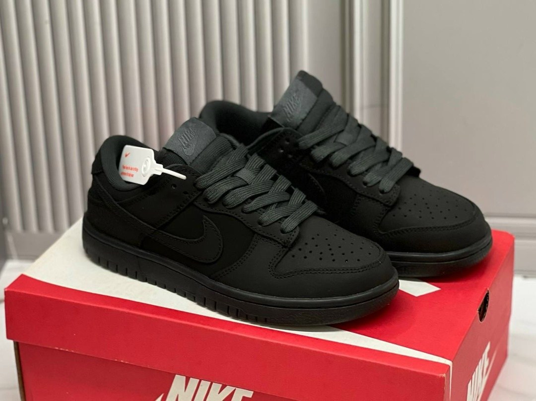 кроссовки,кроссовки nike,фирменные кроссовки,кроссовки мужские nike,черные кроссовки