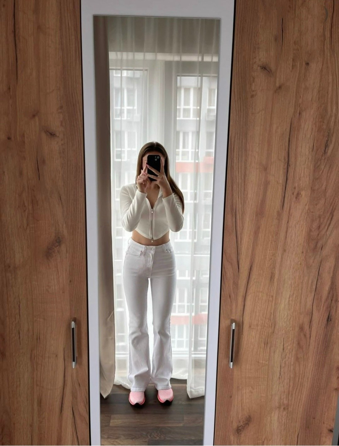 белые джинсы,белые брюки,мода стиль