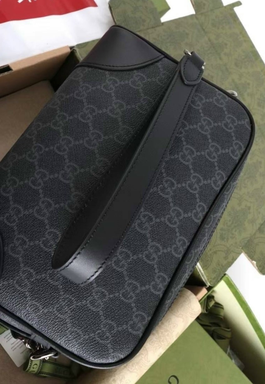 сумка мужская gucci,мужская сумка через плечо gucci,сумка через плечо gucci,сумка гуччи суприм через плечо,сумка gucci