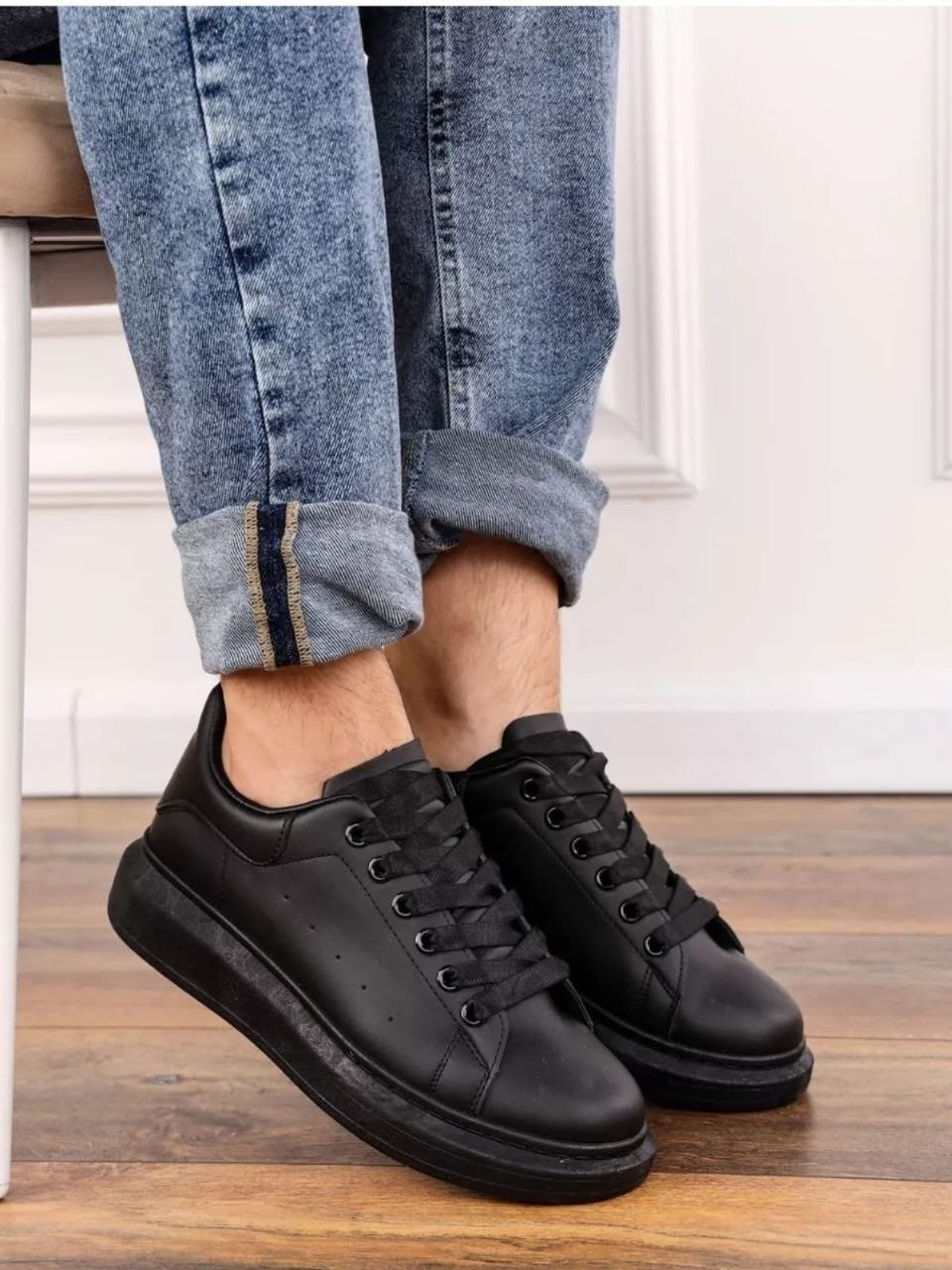 ,кеды александр маккуин черные,кеды александр маккуин мужские черные,черные кроссовки,обуви