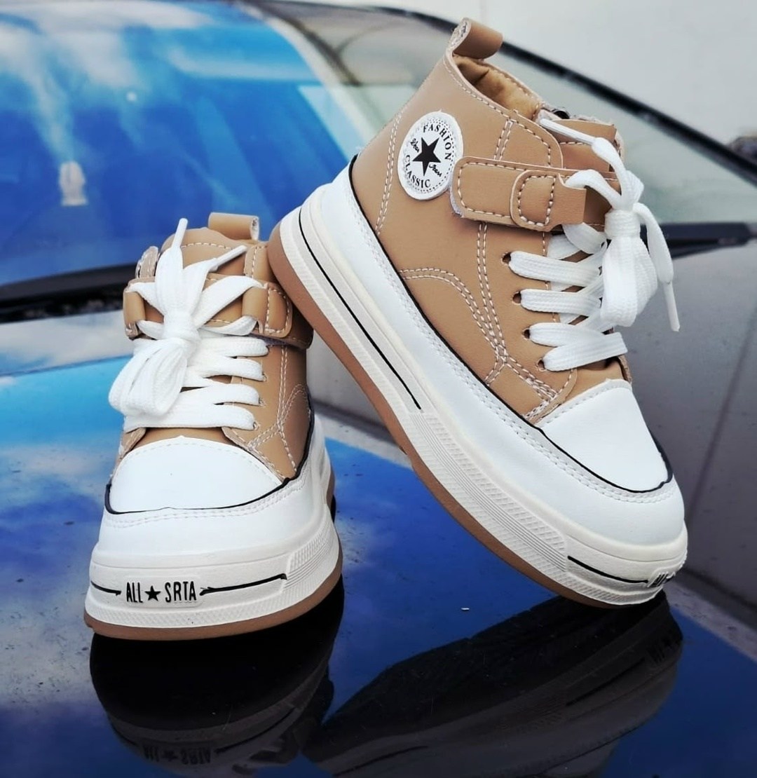 ,кроссовки мальчику,спортивная ,модная детская ,кроссовки женскиe