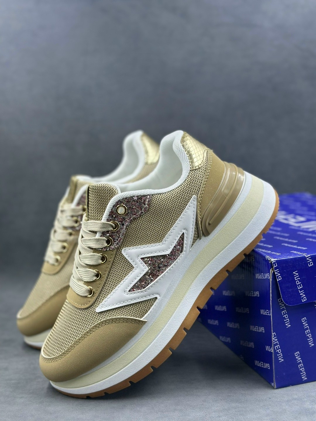 кроссовки женскиe,кроссовки,бежевые кроссовки,кроссовки модные, кроссовки