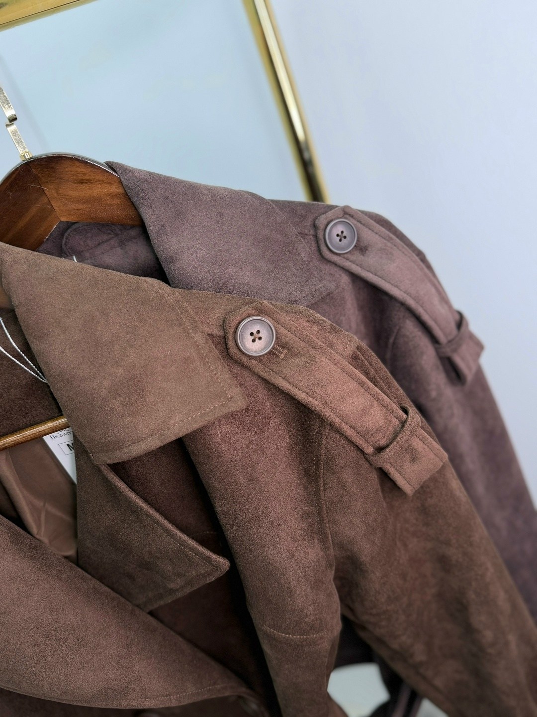 куртка косуха замшевая коричневая с поясом tadari,женская куртка из замши шоколад,куртка косуха замшевая коричневая tadari,куртка замшевая женская,куртка замшевая