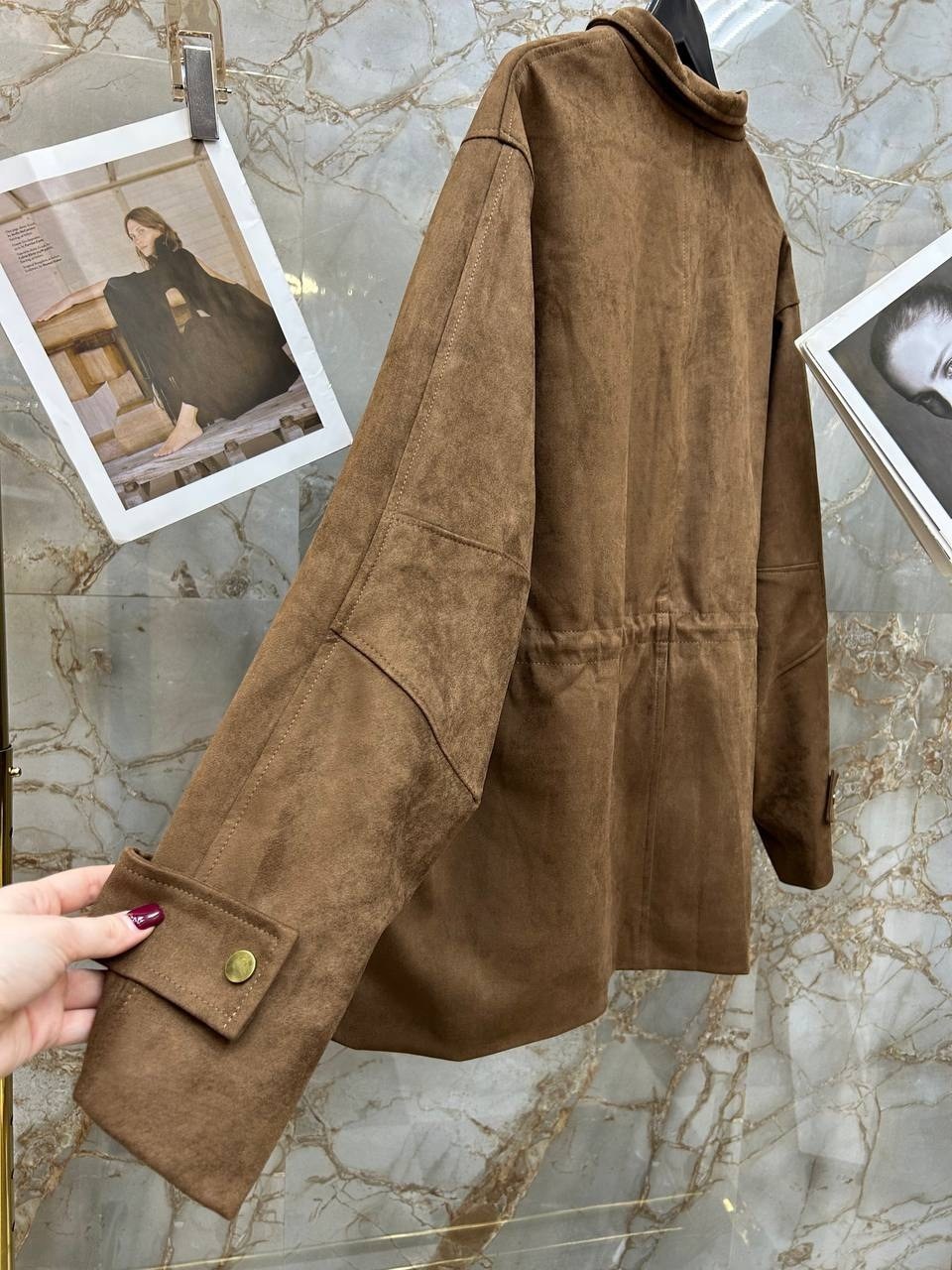 куртка из натуральной замши,трендовая модель куртки из натур замши,замшевая куртка,куртка замшевая женская,куртка кожаная