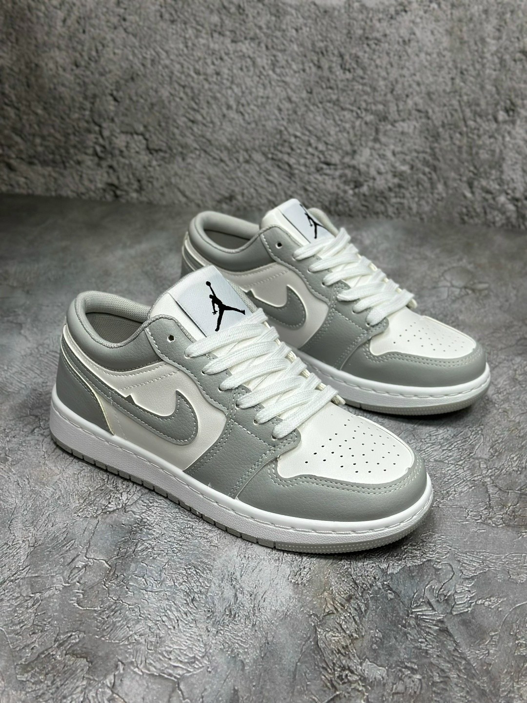 nike air jordan 1 low wolf grey,air jordan 1 low wolf grey dc0774-105,кроссовки nike air jordan 1 low wolf grey,nike air jordan 1 low,кроссовки nike air jordan 1 low