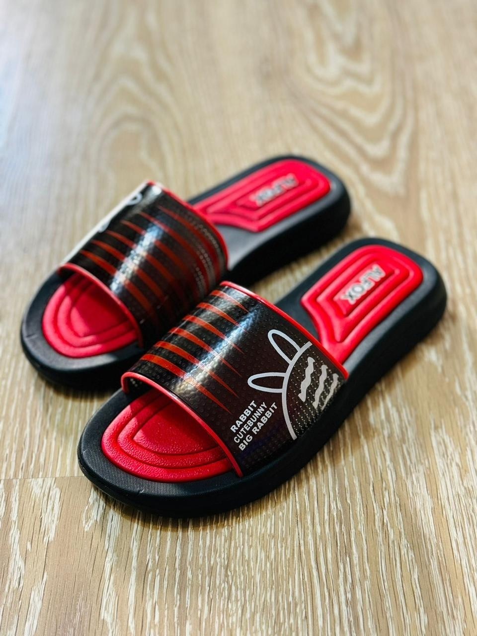 тапки женские,шлепанцы женские,,тапочки модные,массажные тапочки