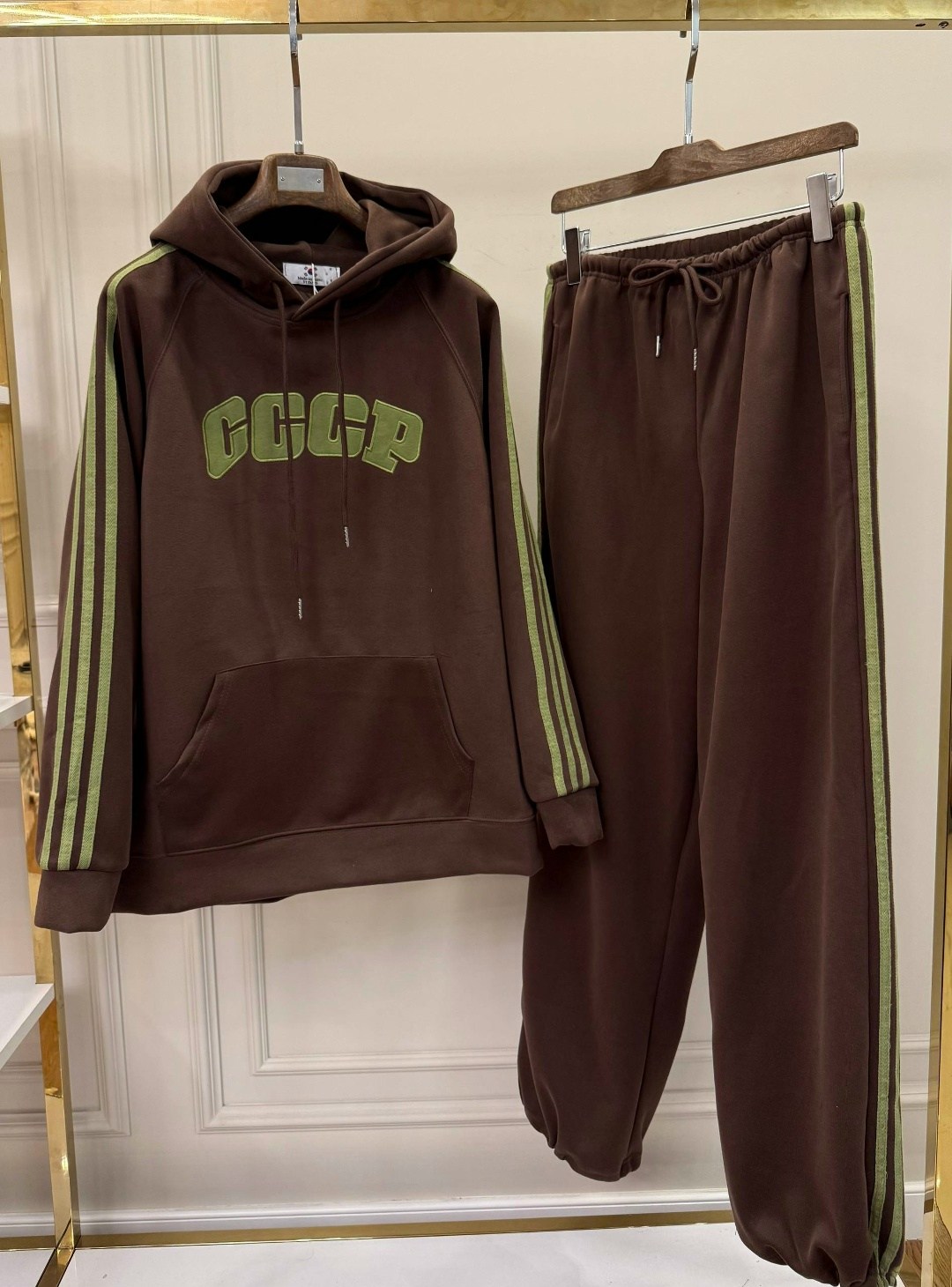 спортивные костюм,костюм с худи,спортивные костюмы двойка,костюм стиль,спортивные костюмы женские на флисе