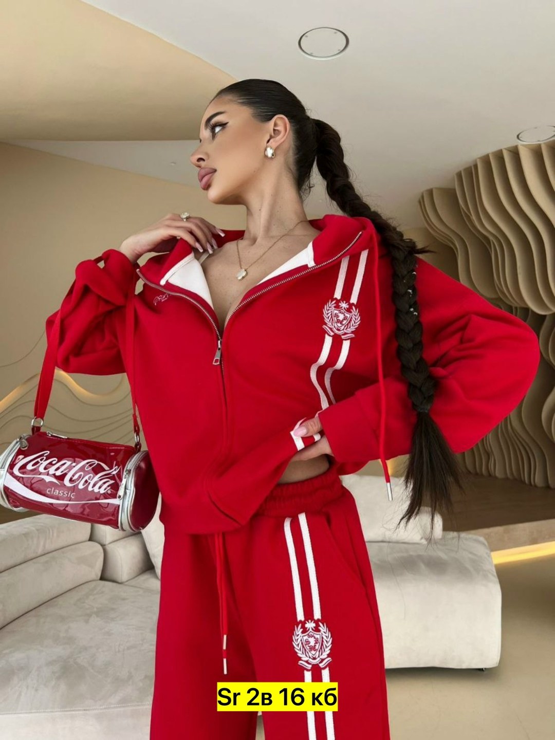 костюм спортивный женский,loro piana женский красный костюм,спортивный женский костюм красный,спортивный костюм miu miu женский,женский костюм