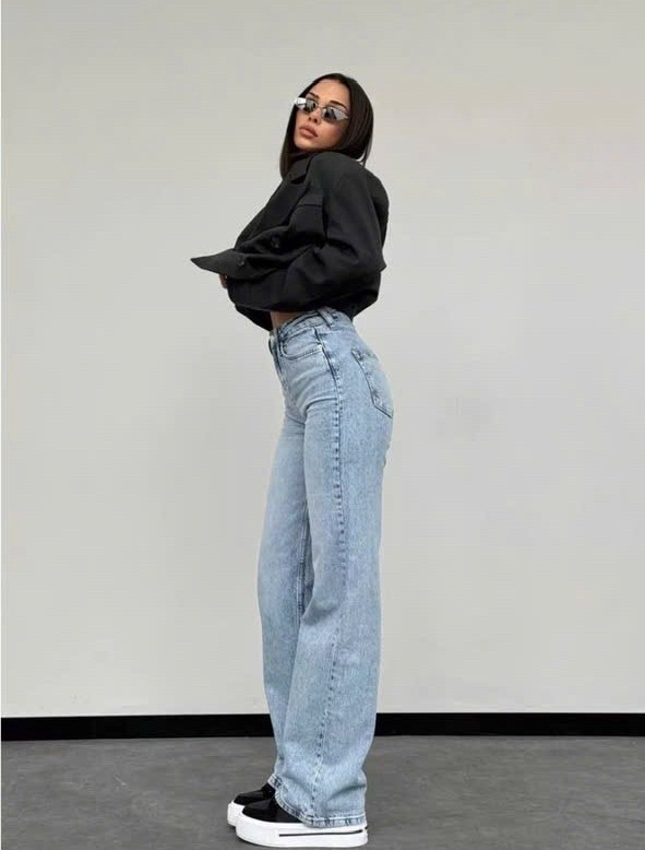 голубые джинсы широкие,джинсы широкие трубы,модные джинсы женские,джинсах,джинсы широкие багги оверсайз трубы y2k baggy jeans ella woman