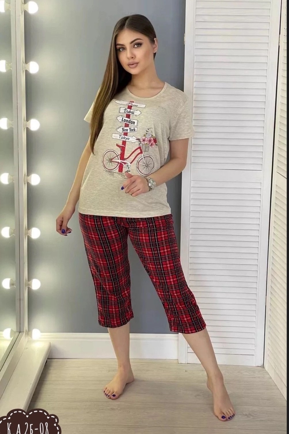 женская пижама с бриджами,пижама с бриджами,женская пижама,комплект домашний пижама с бриджами,пижама с бриджами новогодняя lama style