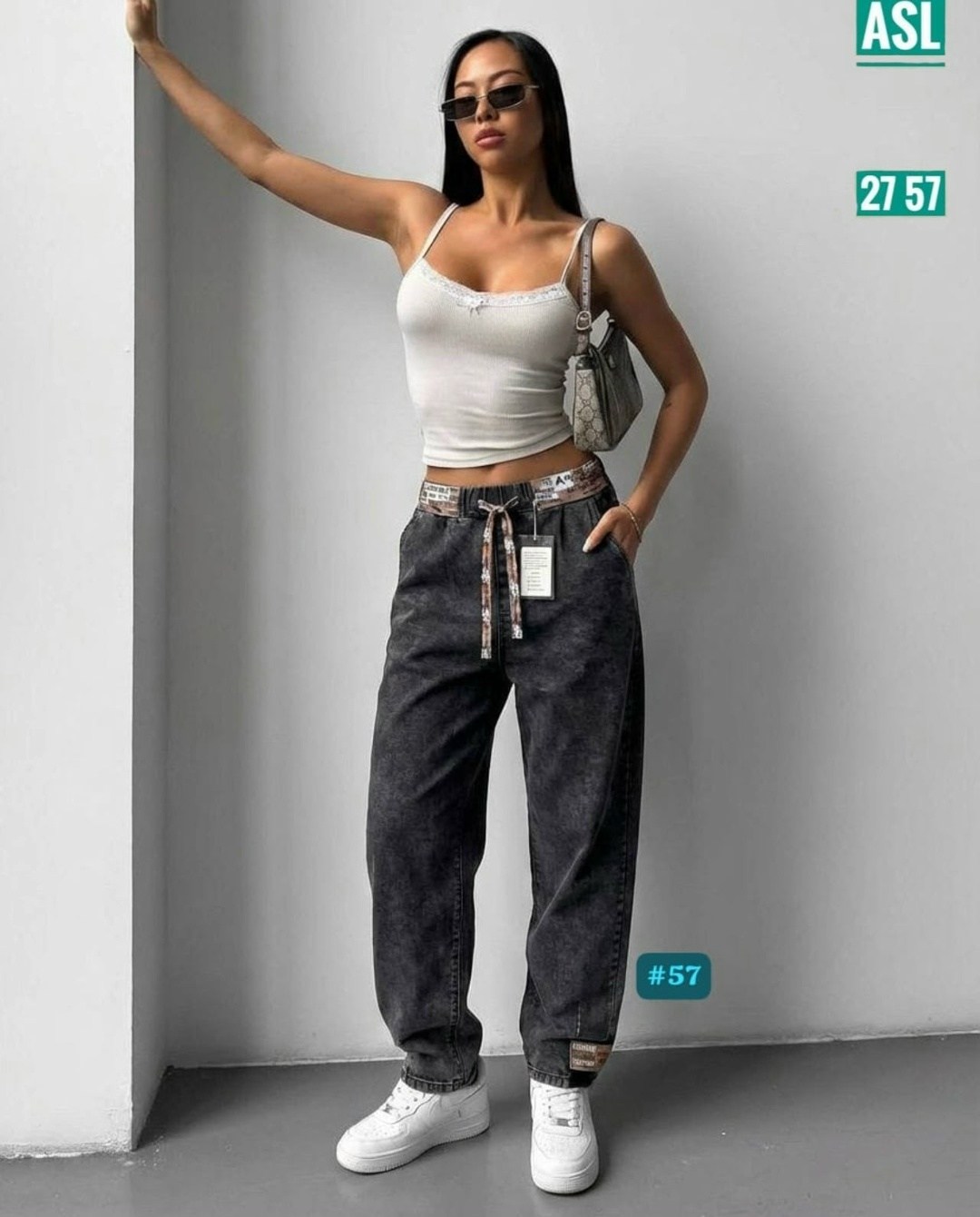 джинсы женские,джинсы брюки,джинсы модные,джинсы,женские джинсы бананы