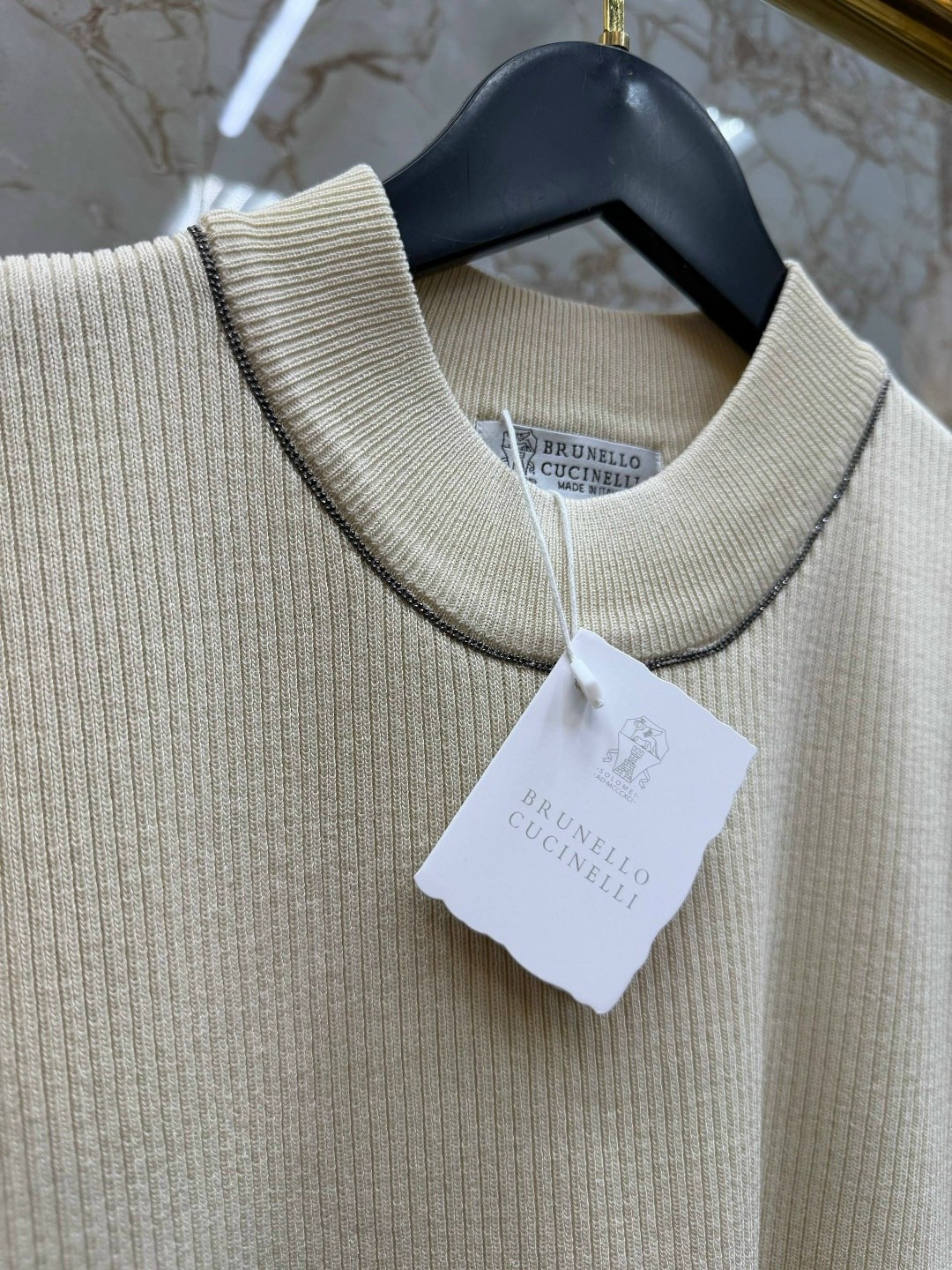 трикотажные костюмы,вязаные жилеты,брючный комплект,жилет женский вязаный,костюм бежевый