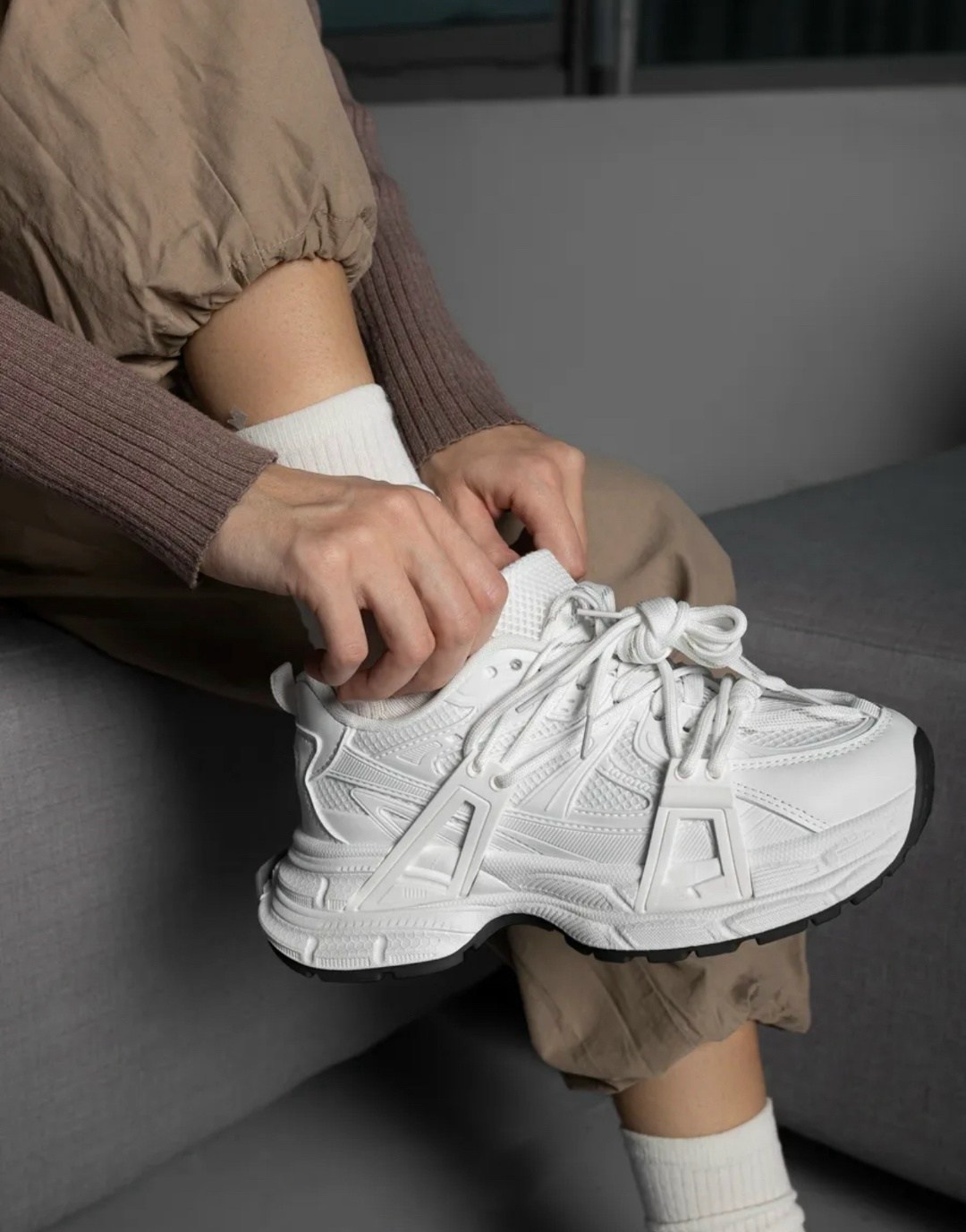 кроссовки женскиe,кроссовки,,высокие кроссовки женские,модные кроссовки