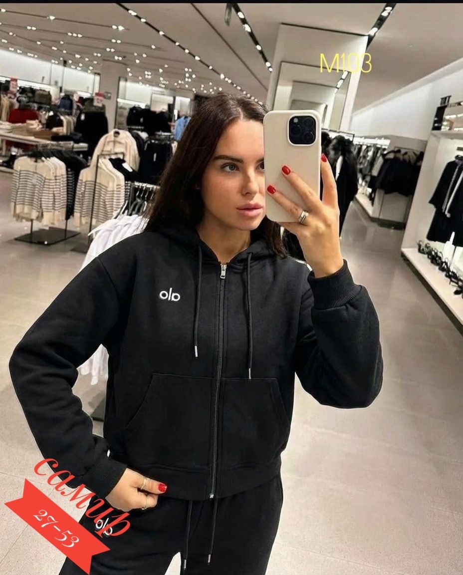 cпортивный костюм велюровый,костюм спортивный женский,костюм велюровый женский,костюм женский,спортивный костюм на флисе женский