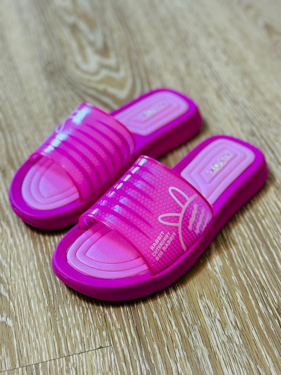 тапки женские,шлепанцы женские,,тапочки модные,массажные тапочки