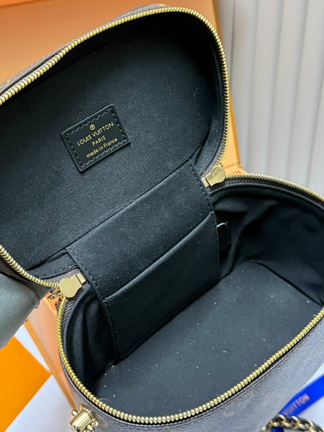 женская сумка louis vuitton,louis vuitton сумка на плечо ведро,сумка луи виттон через плечо,классическая сумка луи виттон,louis vuitton сумка