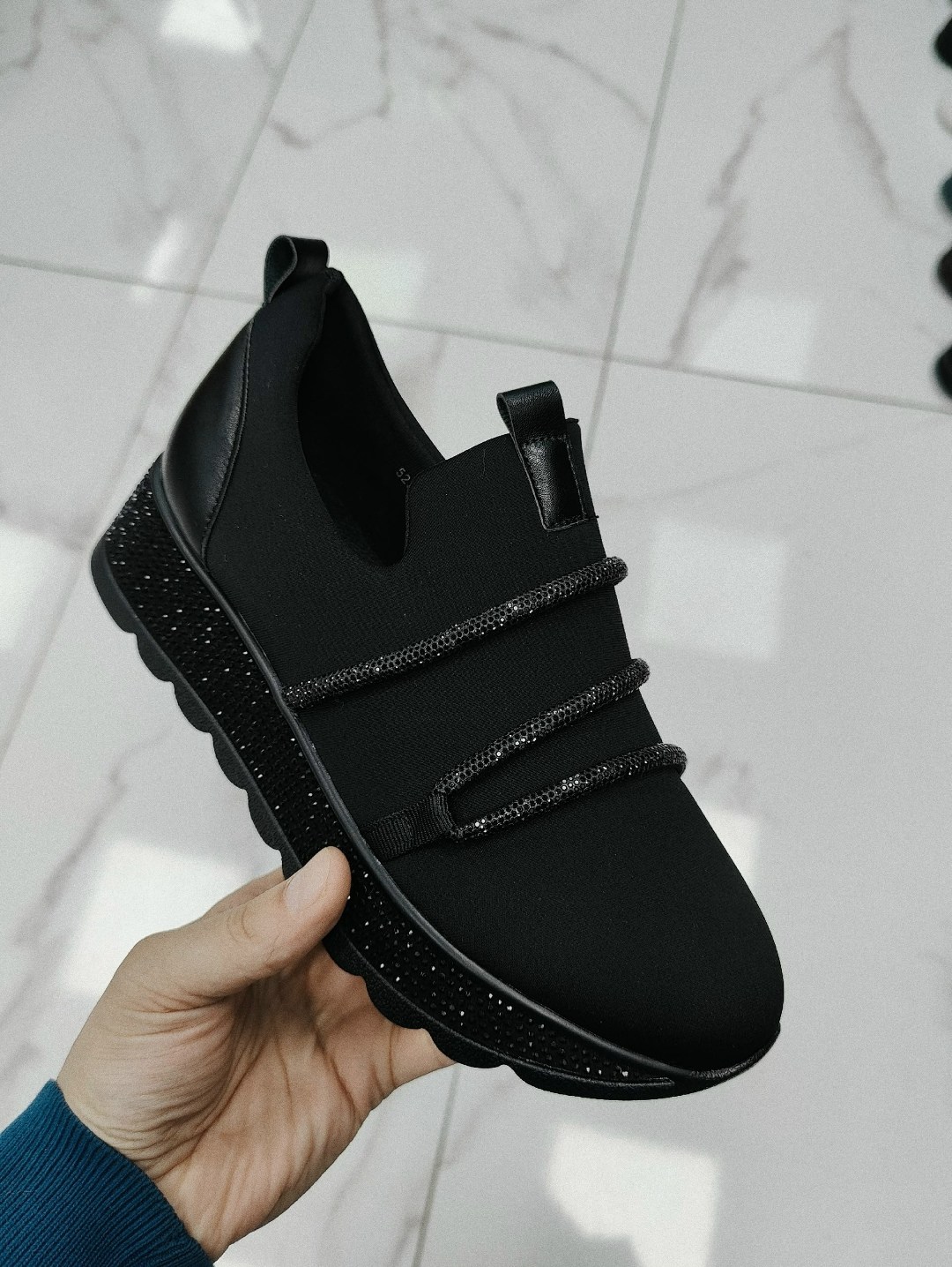 , женская,кроссовки женскиe,слипоны женские,обуви