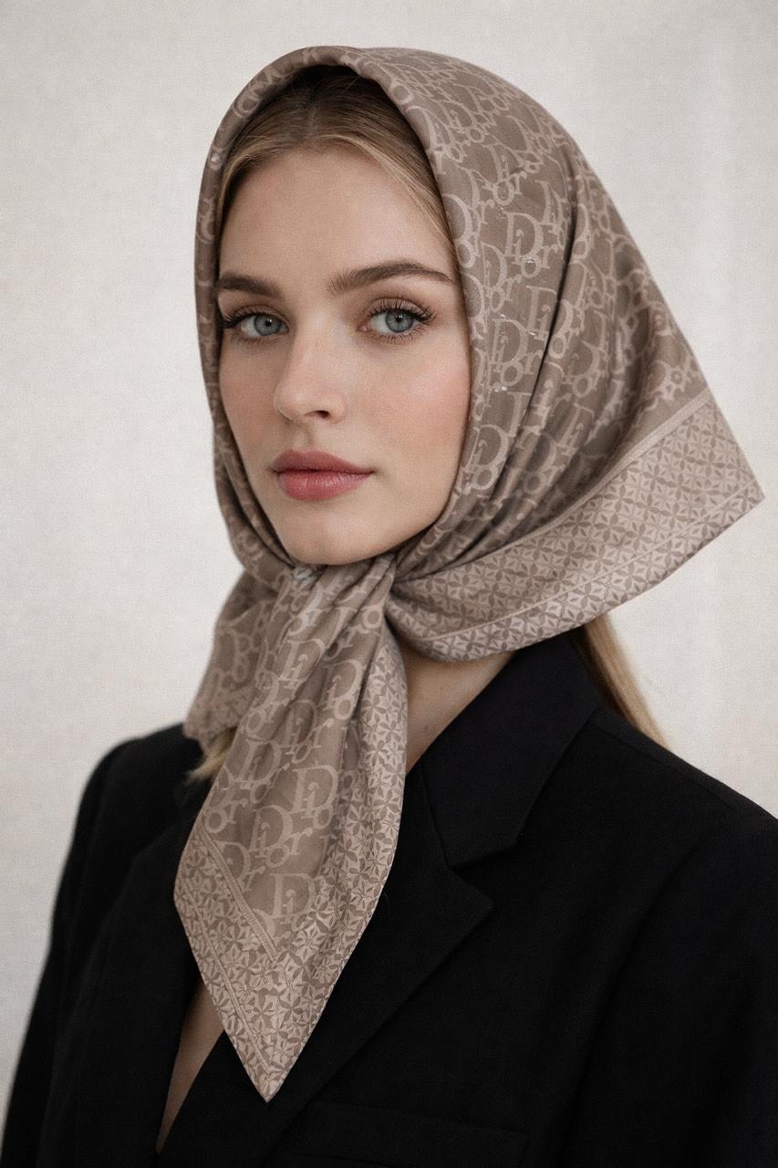 платки женские,платки шелковые,платок павловопосадская платочная мануфактура,косынка платок,платок на голове