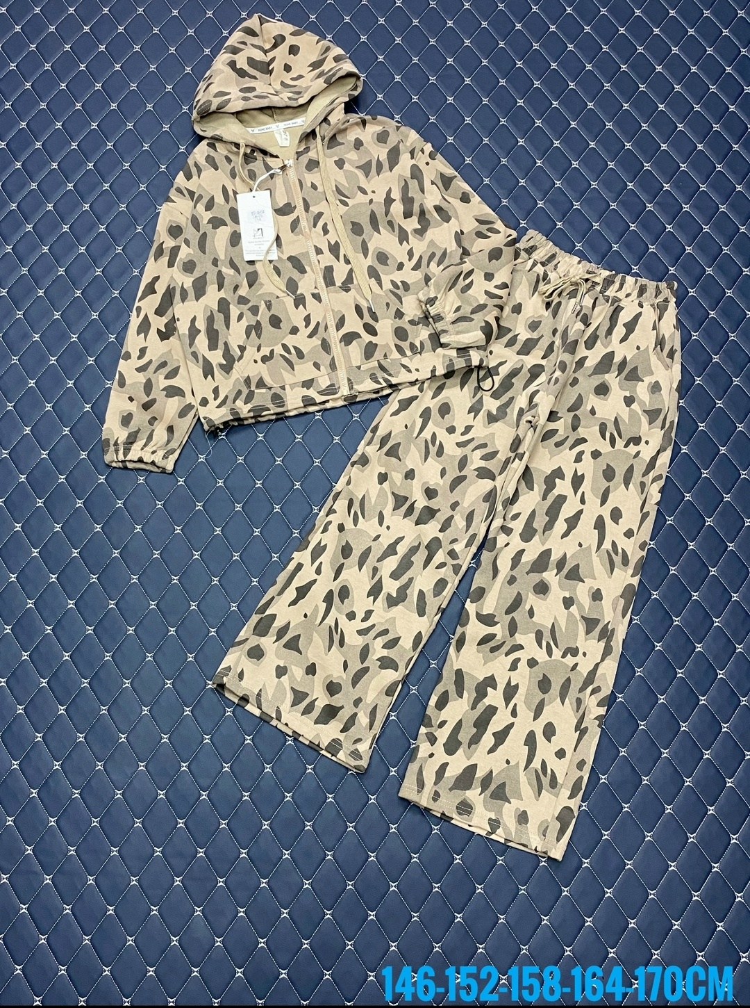 спортивный костюм теплый брючный леопардовый majiko,спортивный костюм с леопардовым принтом mix moda,комплект костюм,костюм женский,спортивный костюм теплый леопардовый majiko