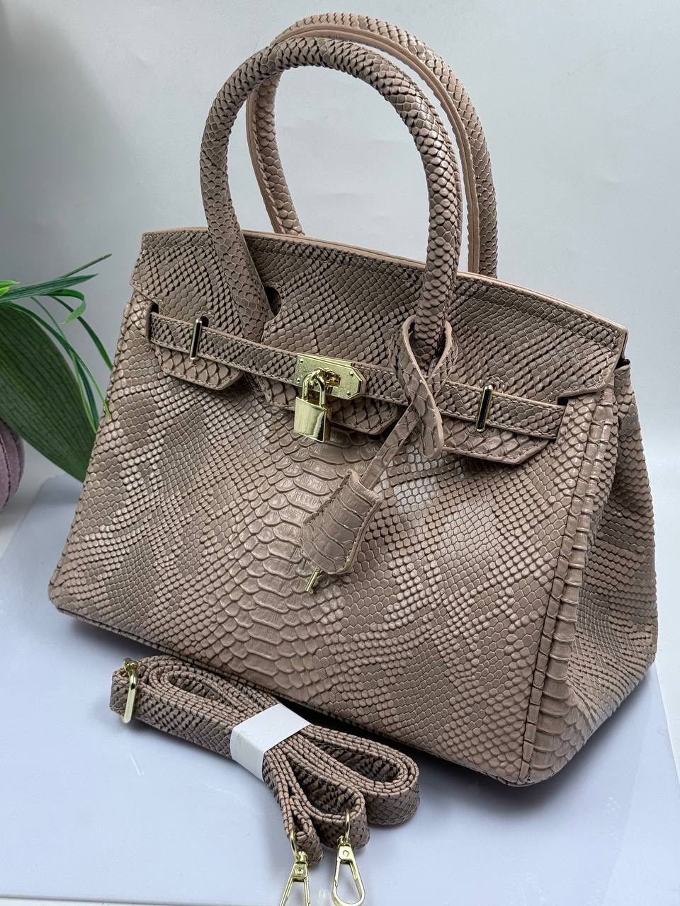 сумки,сумка hermes birkin 35 крокодиловая,сумка hermes birkin 35 с брелком лошадкой чёрный,женские сумки,сумка эрмес биркин 35см