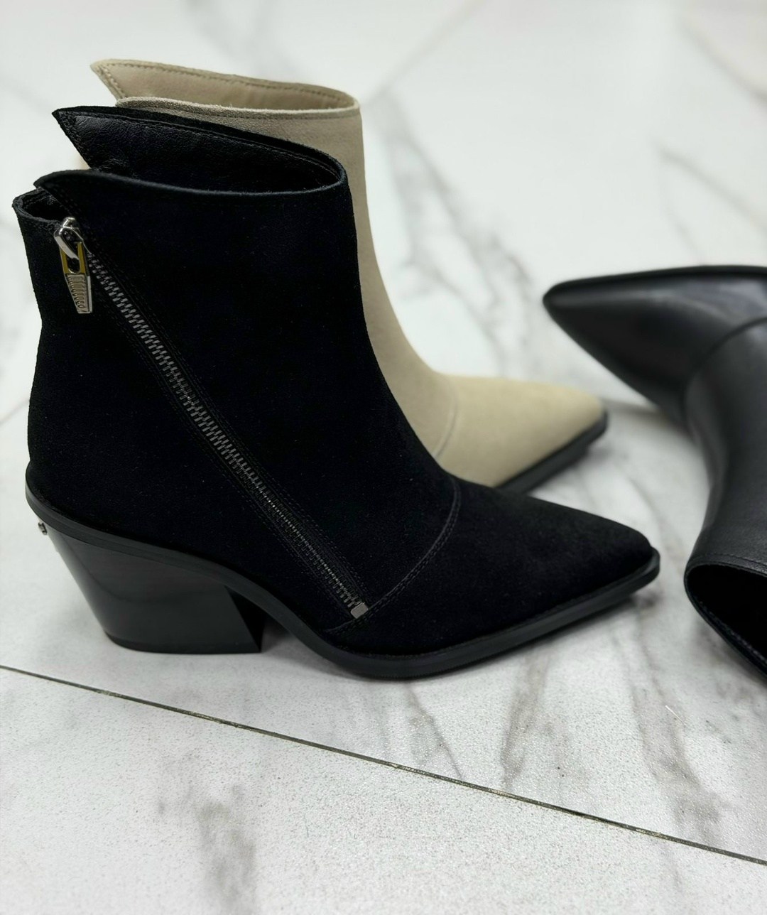 ботильоны карло пазолини замшевые,женские ботильоны,,замшевые ботильоны,казаки женские из натуральной замши ботильоны b.a.a