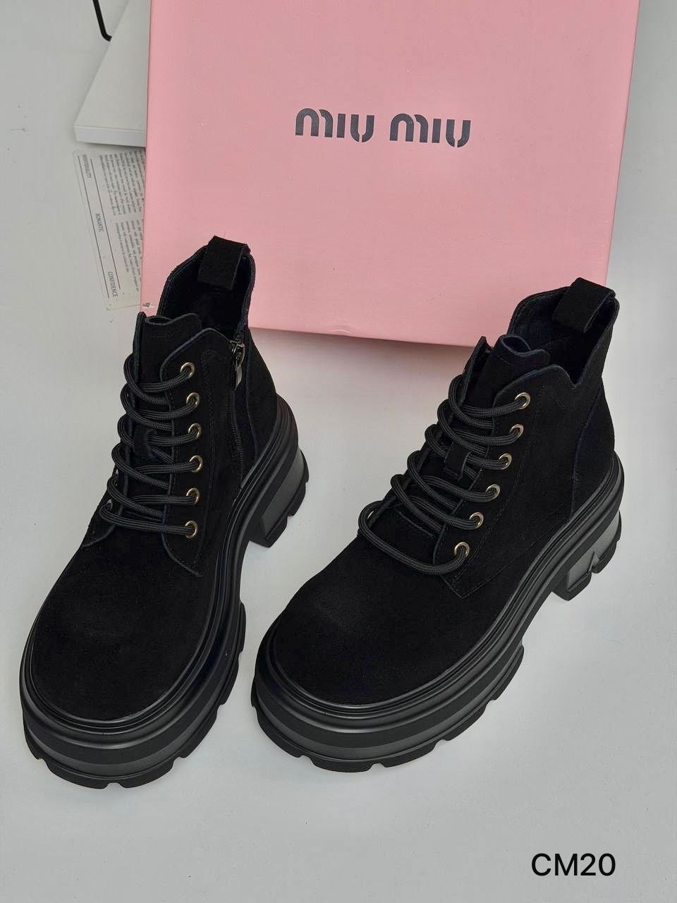 ,женские ботинки,модные ботинки,женская ,стильные ботинки