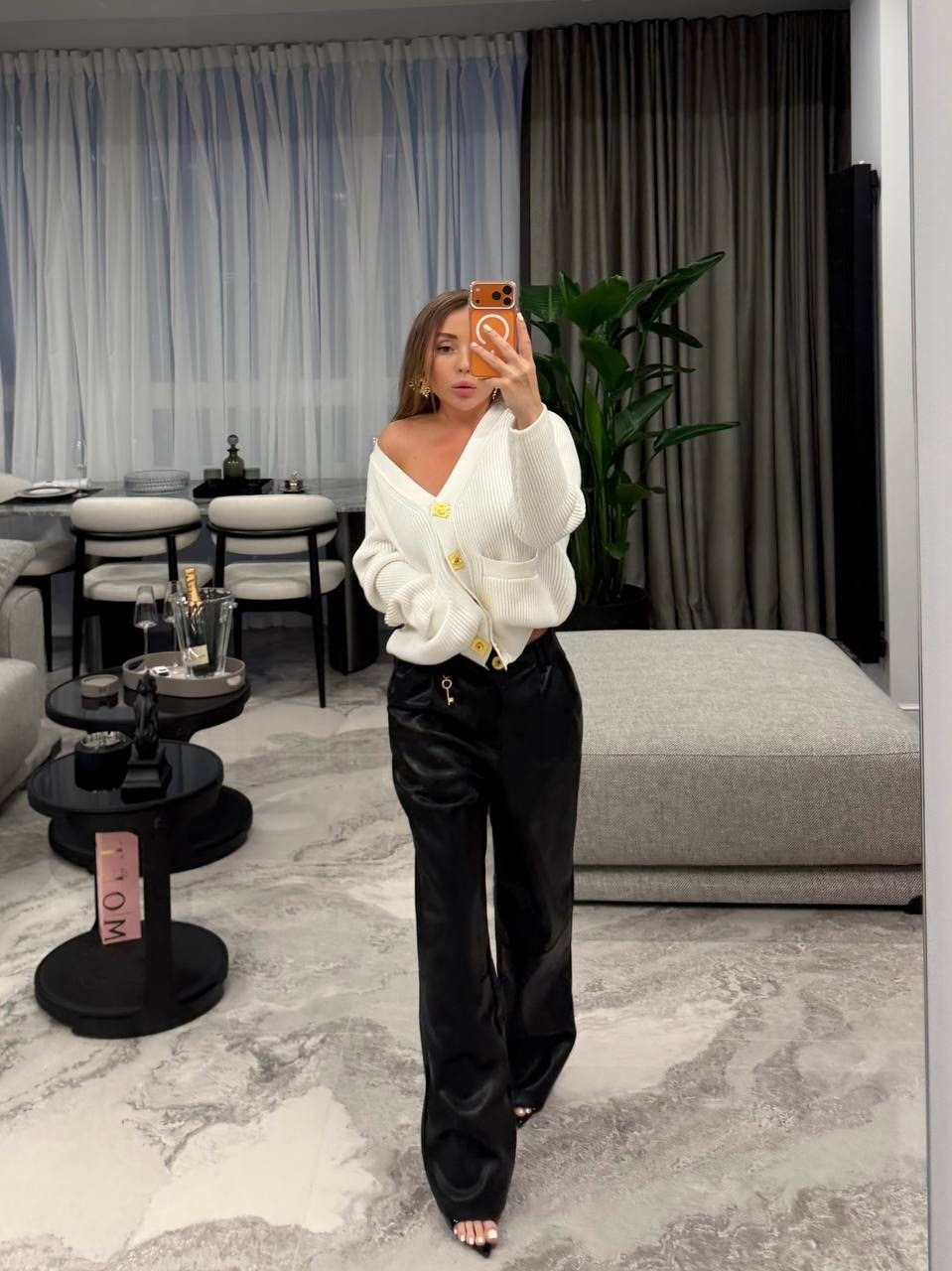 кардиган женский,кардиган вязаный,кофта кардиган,модные кардиганы,белая кофта с пуговицами