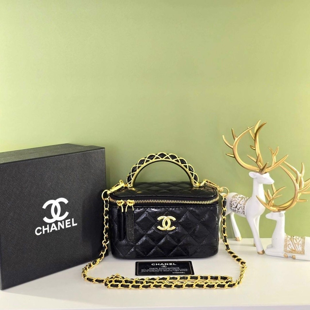 chanel сумка,сумка chanel женская,сумка на плечо chanel,косметичка chanel,сумка через плечо chanel люкс