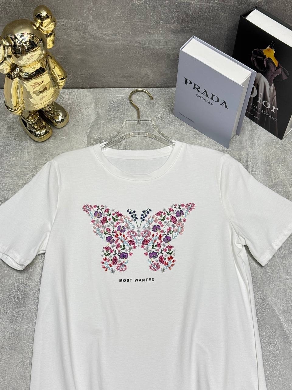 женская футболка,футболки для женщин,дизайн футболки,футболка с бабочками,футболка с принтом