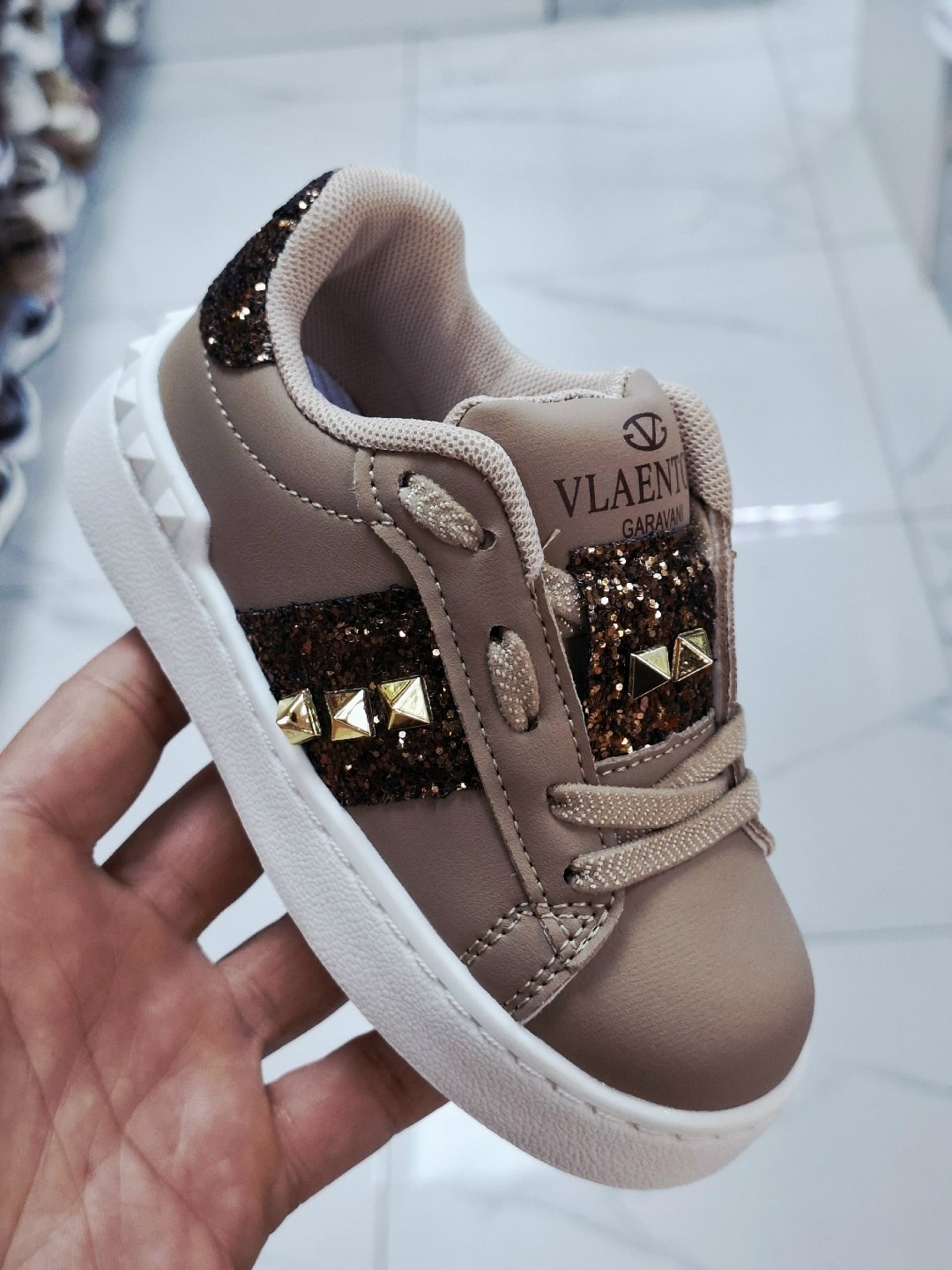 ,валентино кеды,валентино кроссовки,valentino кроссовки,кеды валентино женские