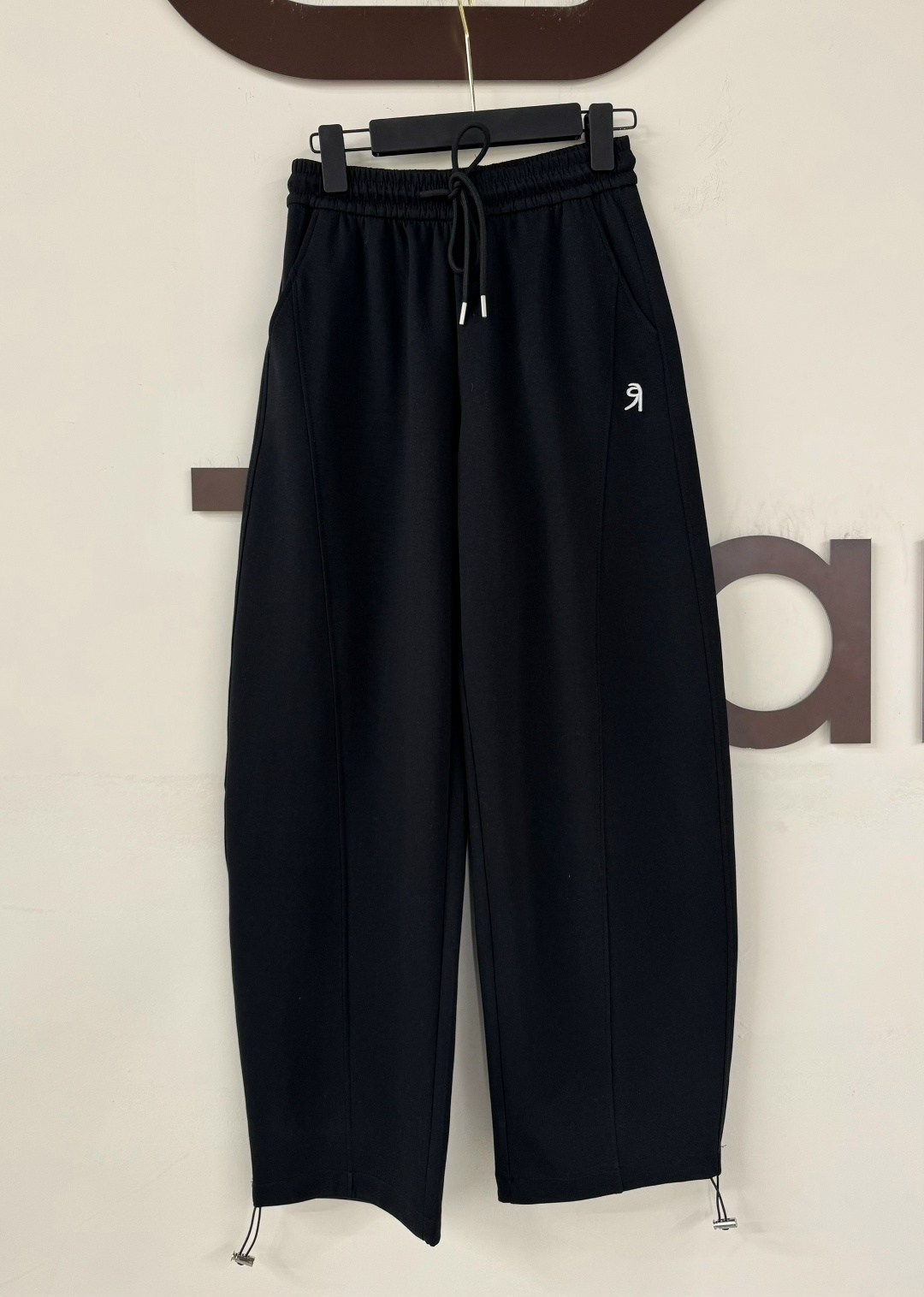 брюки спортивные,штаны спортивные,штаны оверсайз,штаны диор,спортивные брюки женские