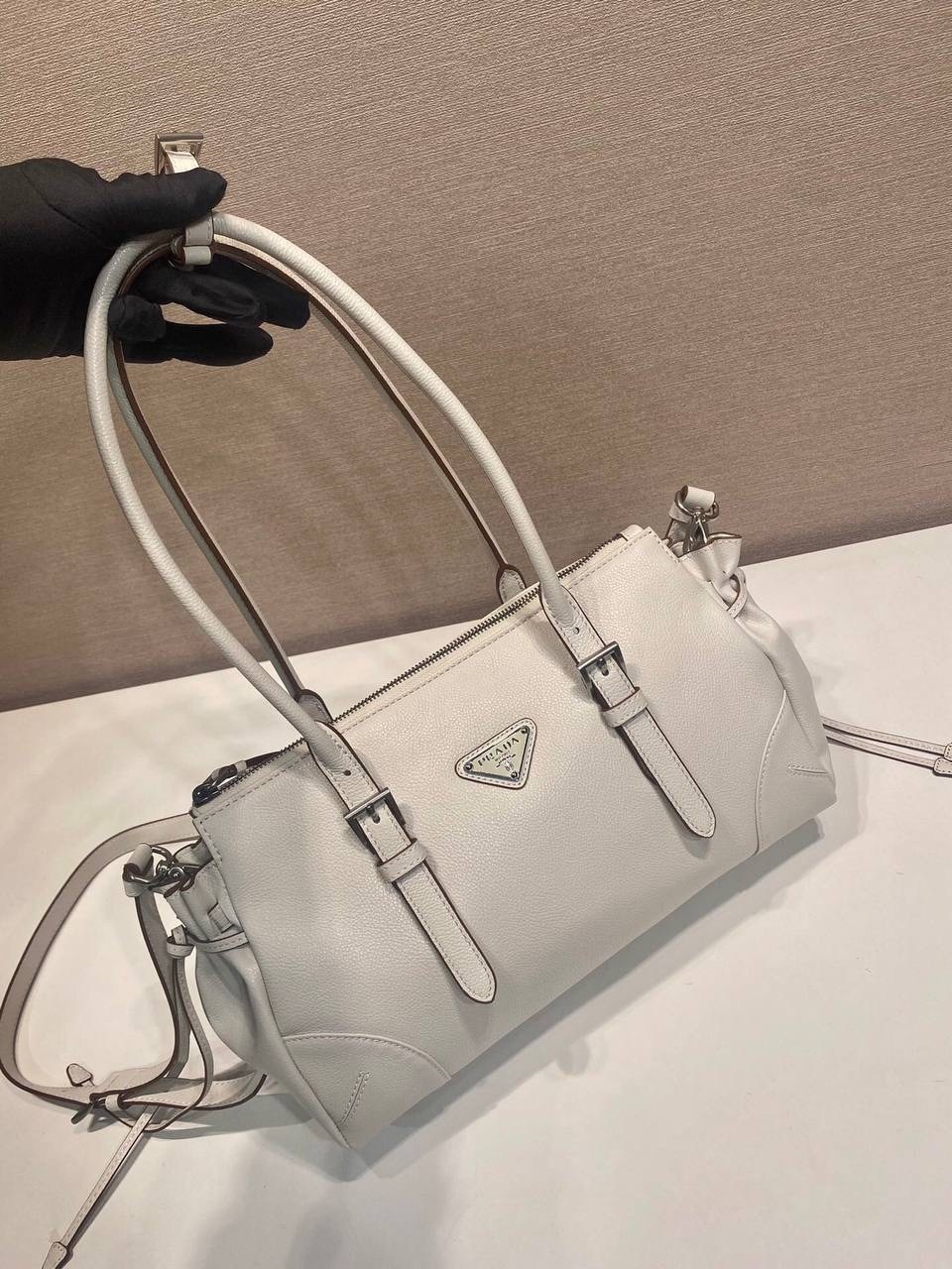 женская сумка prada,сумка прада,прада сумка женская,белая сумка прада,сумка prada