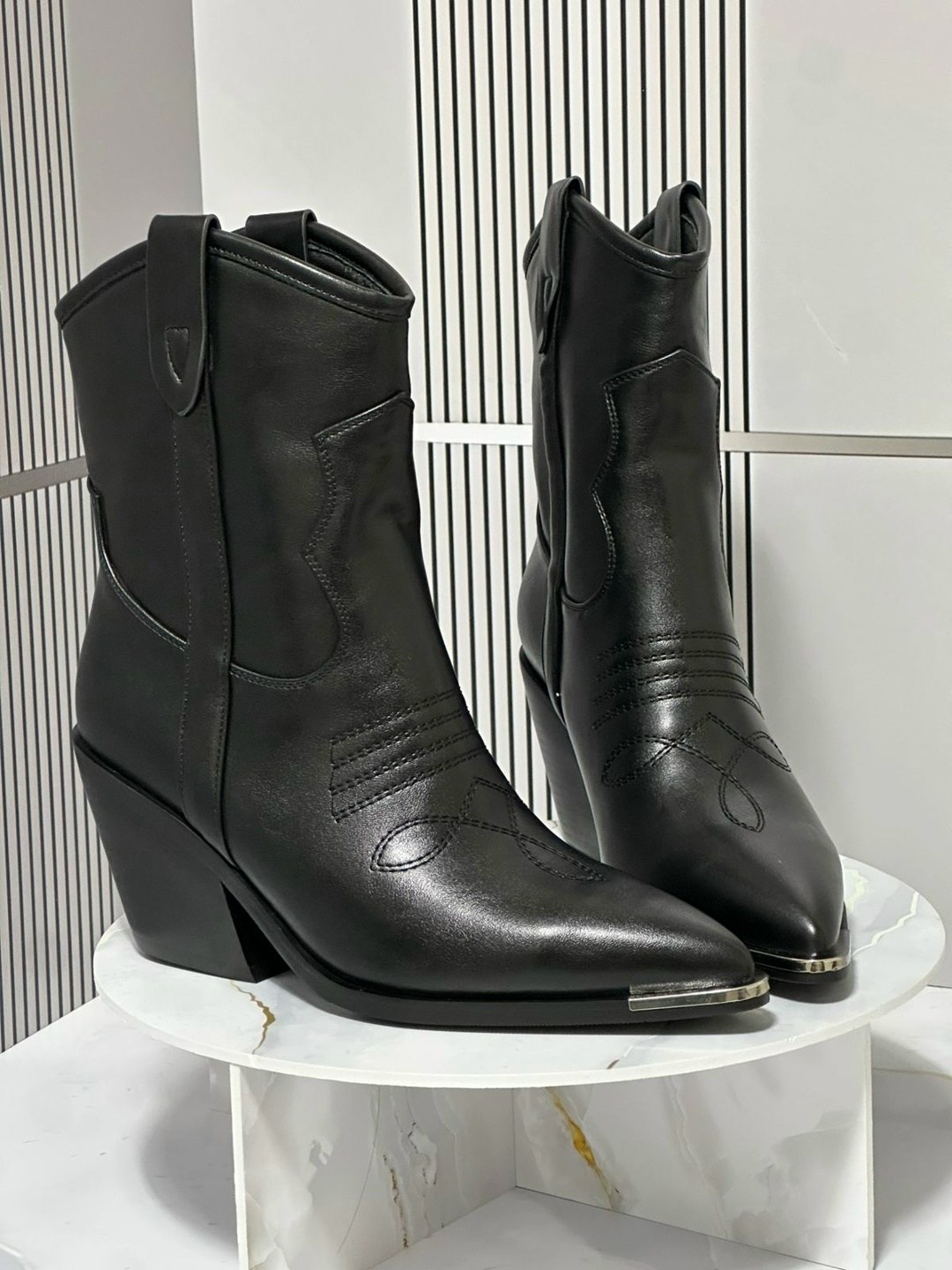 казаки женские,сапоги казаки,,казаки  женская,казаки ботинки женские