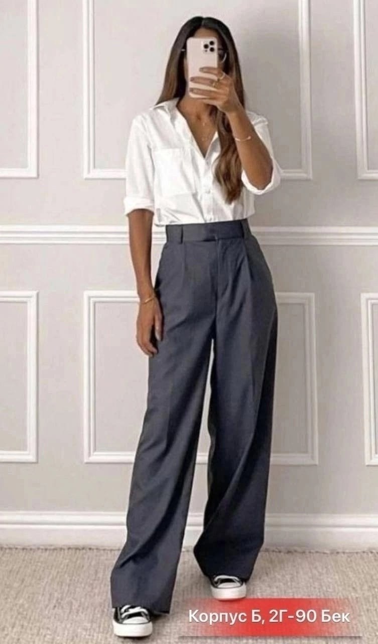 модные брюки,брюки палаццо серые,образ с брюками палаццо 2026,модные брюки палаццо,модный образ с брюками палаццо