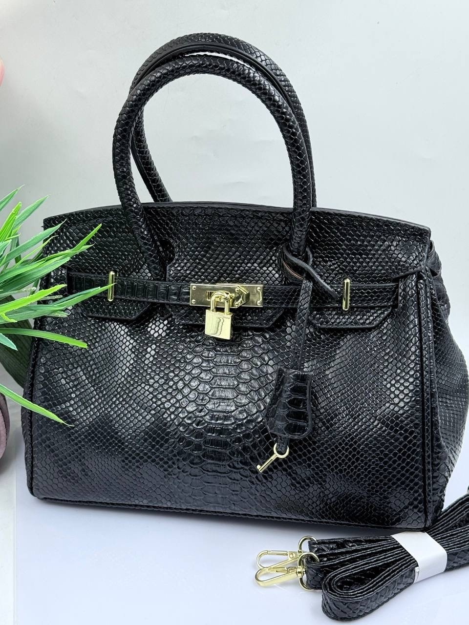 сумки,сумка hermes birkin 35 крокодиловая,сумка hermes birkin 35 с брелком лошадкой чёрный,женские сумки,сумка эрмес биркин 35см