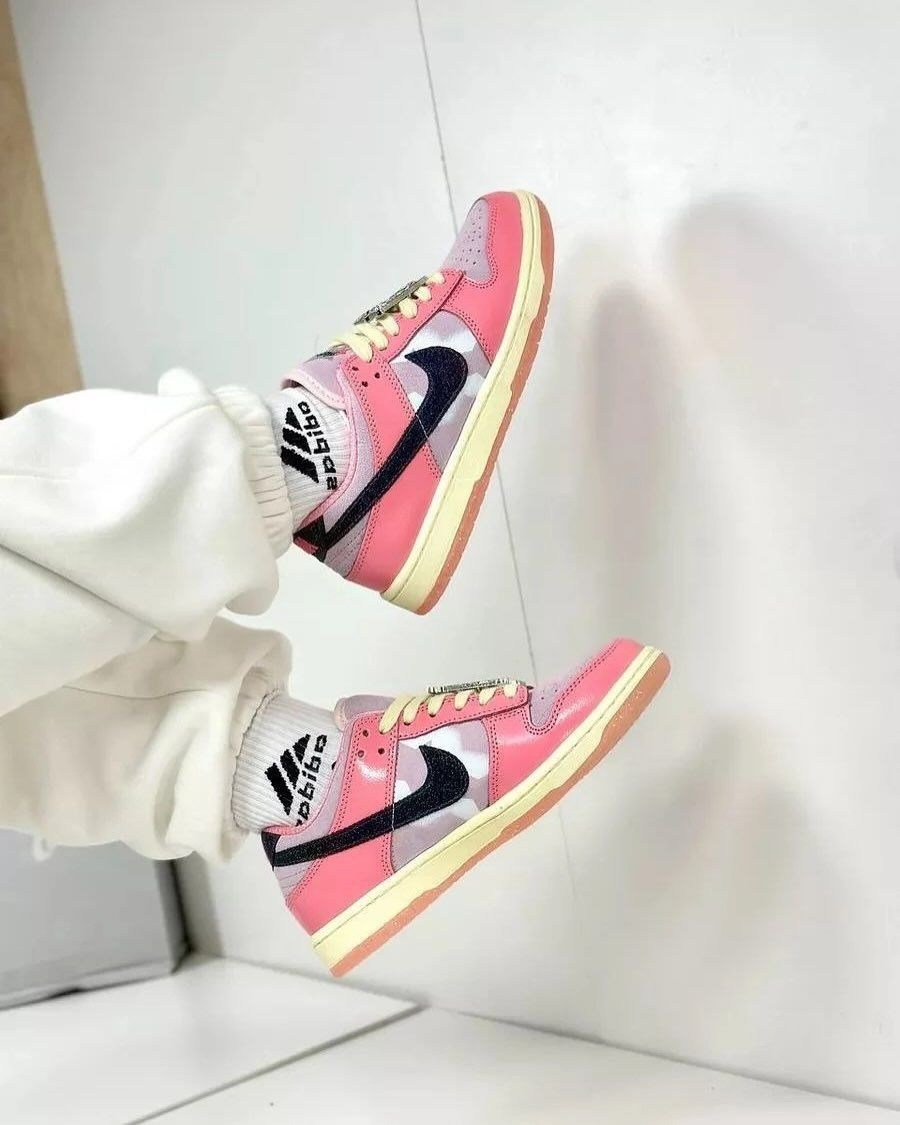 кроссовки nike женские,кроссовки женские розовый,найк данк розовые,розовые кроссовки sb dunk low,женские кроссовки