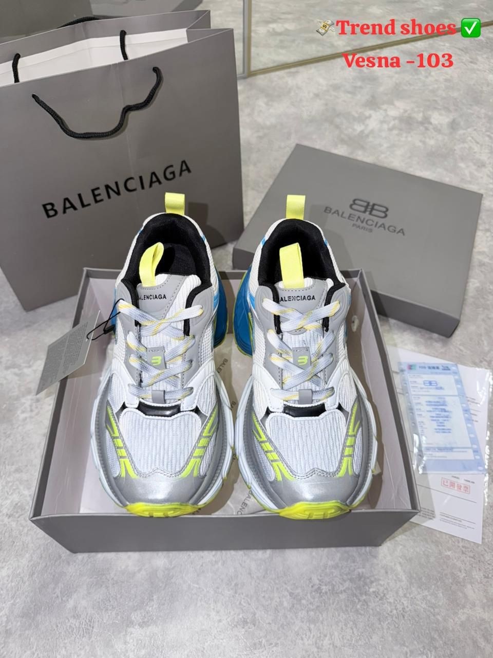 кроссовки balenciaga женские,кроссовки balenciaga,кроссовки спортивные balenciaga,кроссовки баленсиага со стразами, balenciaga