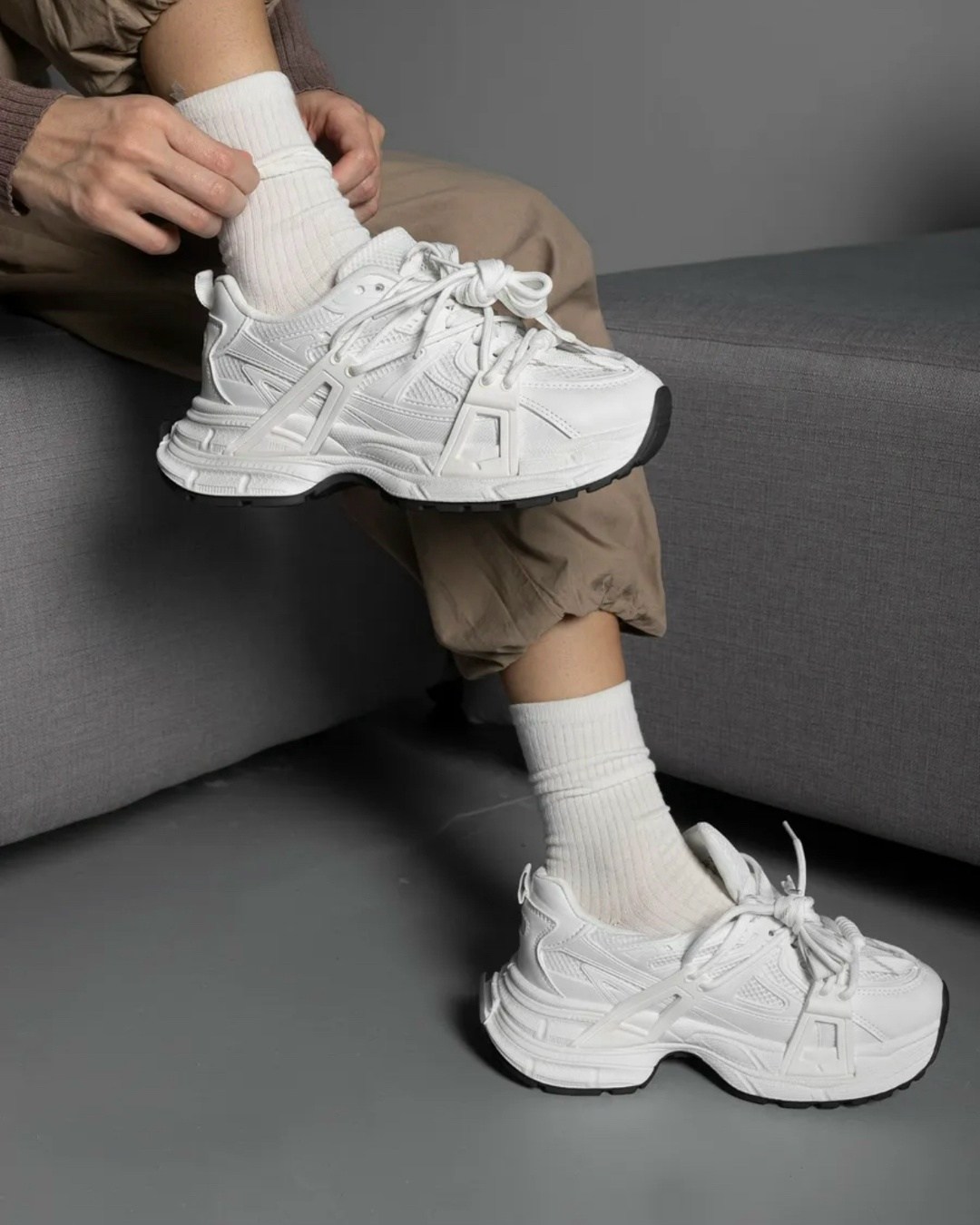 кроссовки женскиe,кроссовки,,высокие кроссовки женские,модные кроссовки