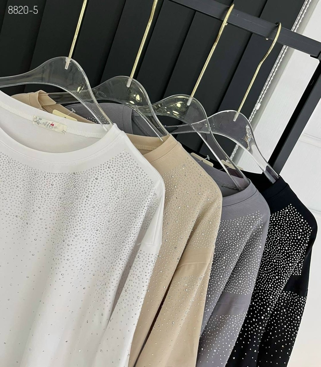 женская футболка,женская футболка оверсайз со стразами,футболка со стразами оверсайз,футболка женская оверсайз,футболка со стразами