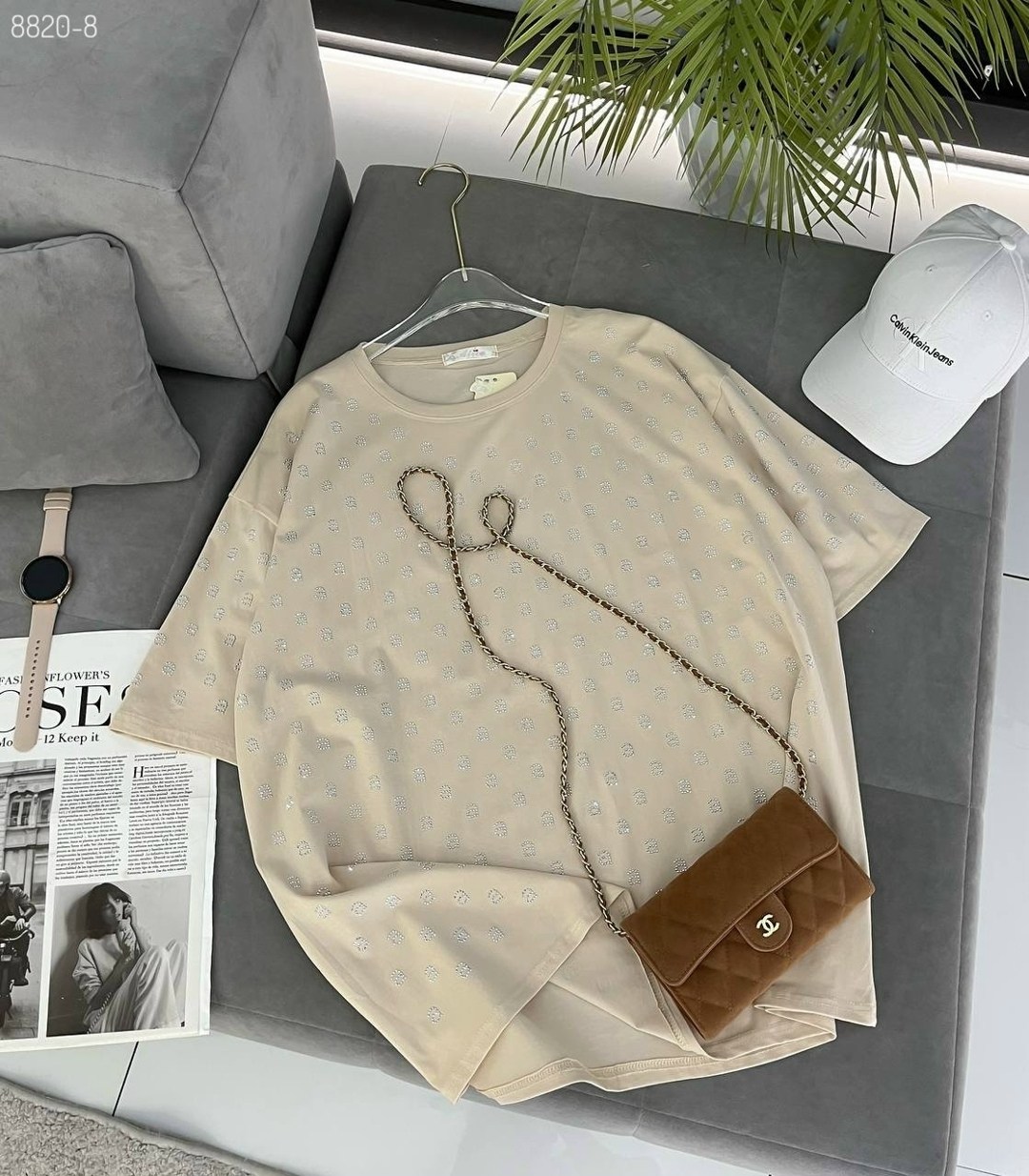 женская футболка оверсайз со стразами,футболки женская,футболка со стразами оверсайз база,женская кофта,футболка женская оверсайз