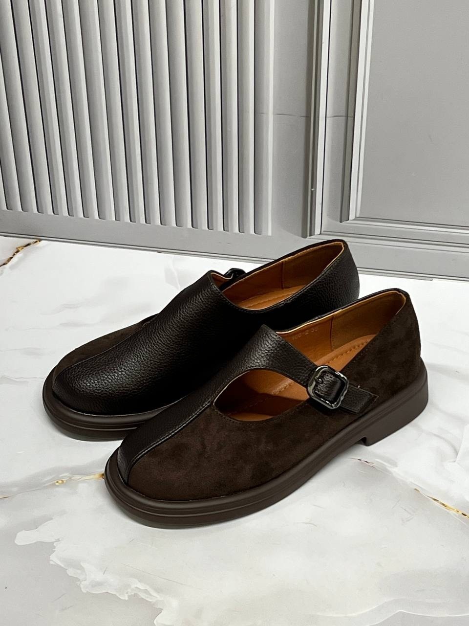 ,женская , на плоской подошве,женские туфли на плоской подошве,туфли мэри джейн