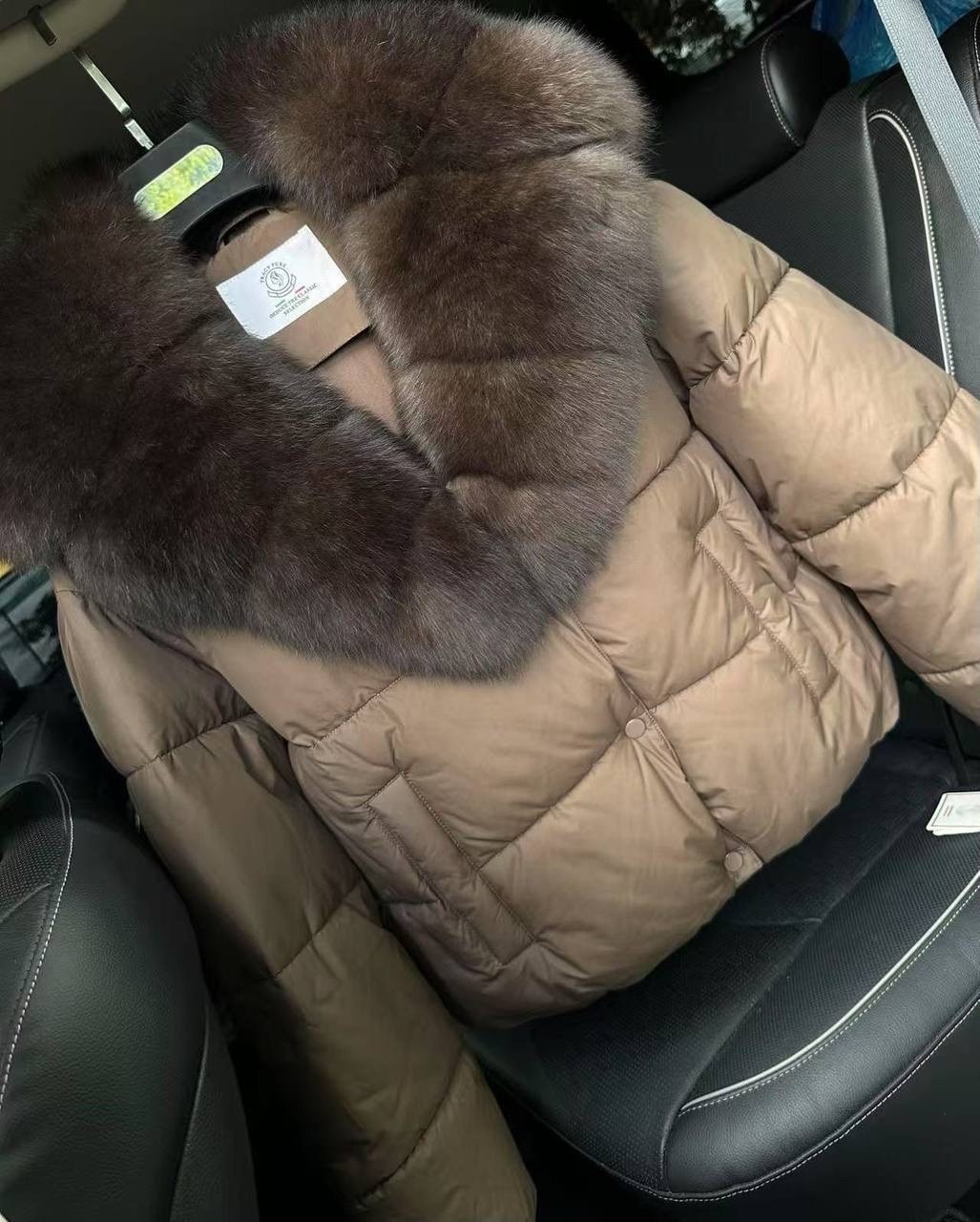 пуховик с натуральным мехом,пуховик женский с натуральным мехом,женский пуховик с меховым воротником,пуховик с мехом,куртка пуховик с натуральным мехом женская