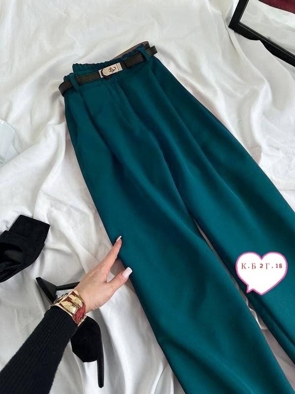 классические брюки,брюки свободные,женские брюки,бежевые брюки,женские классические брюки