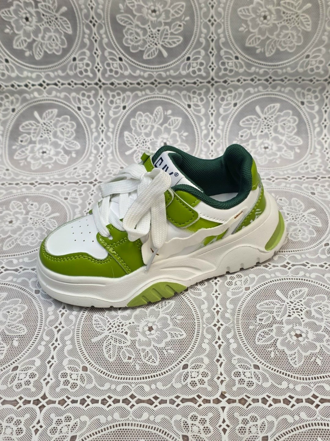 детские кроссовки,кроссовка детская,кроссовки,весенние кроссовки,кроссовки для мальчика