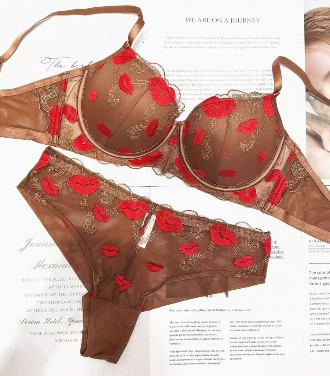 комплект нижнего белья,комплект женского нижнего белья,женское нижнее белье,нижнее белье красное,комплект сексуальный нижнее белье