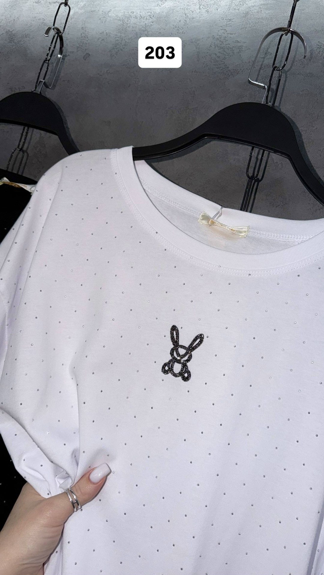 женская футболка,футболка со стразами,футболки и топы,футболка женская белая,футболка с лого