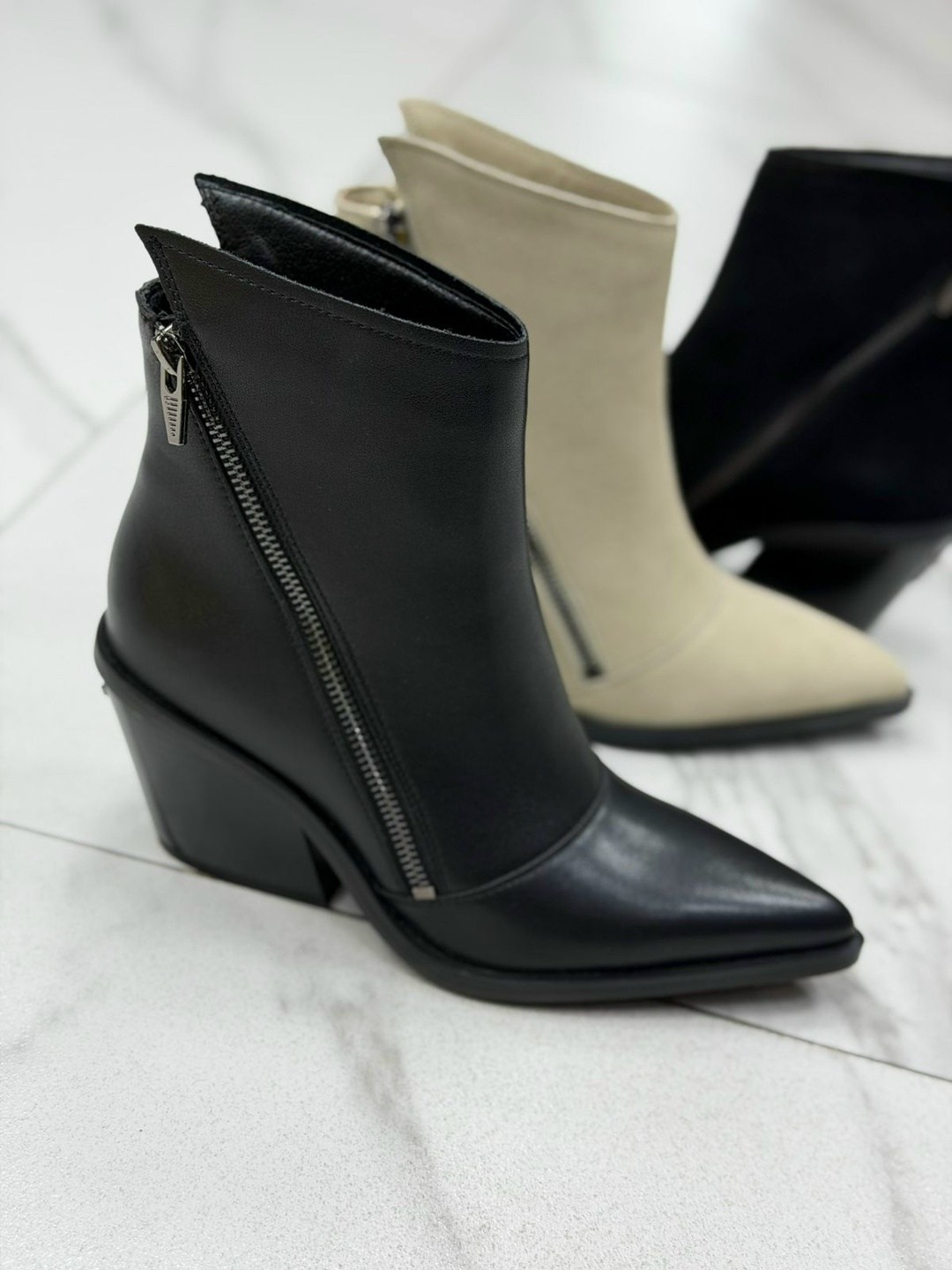 ботильоны карло пазолини замшевые,женские ботильоны,,замшевые ботильоны,казаки женские из натуральной замши ботильоны b.a.a