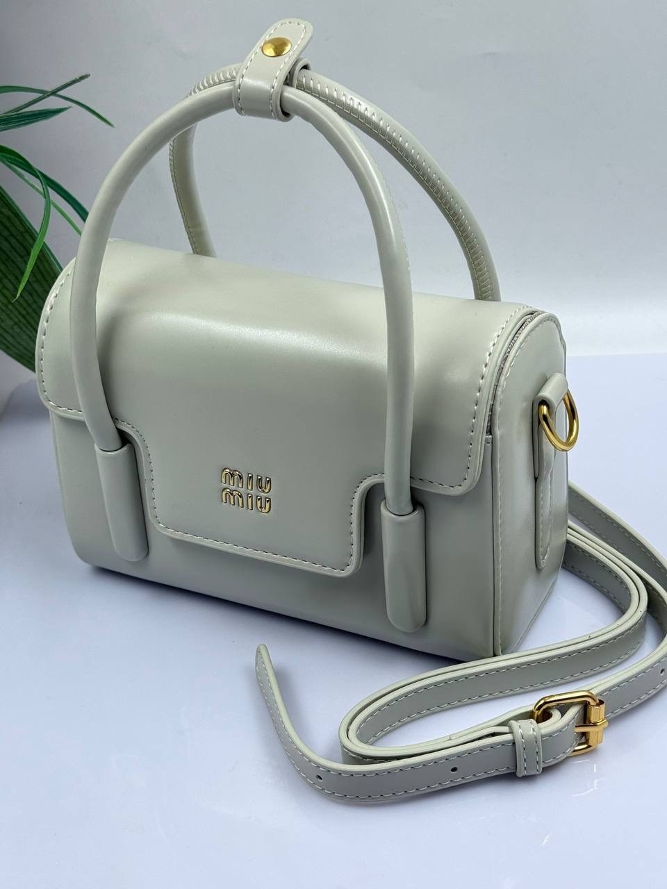 сумка miu miu,женская сумка miu miu,сумка miu miu на короткой ручке,сумка миу миу,сумка