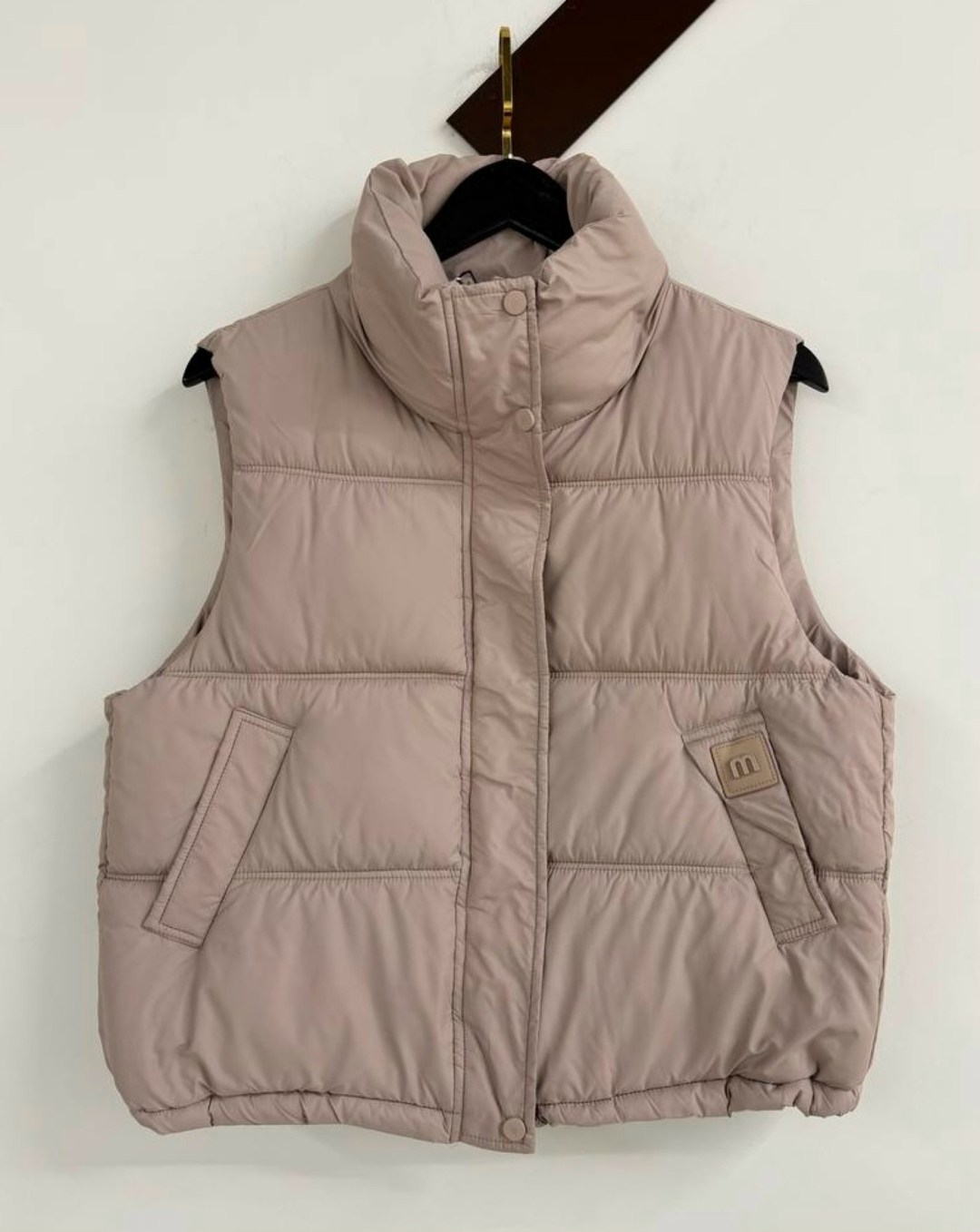 жилет женский,теплый жилет,жилетка женская,жилет,безрукавка жилет